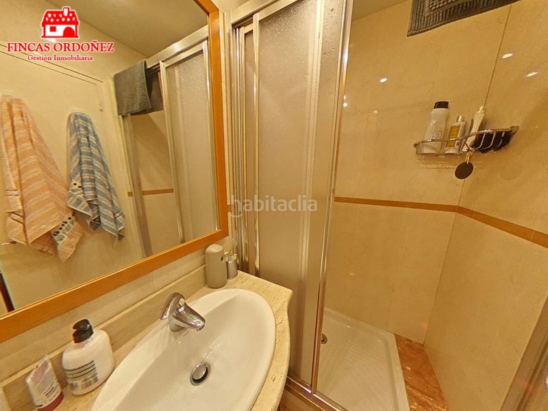 Foto 09df1415-6f81-4776-a212-f2a8bb581042. Pis a Canyelles Barcelona