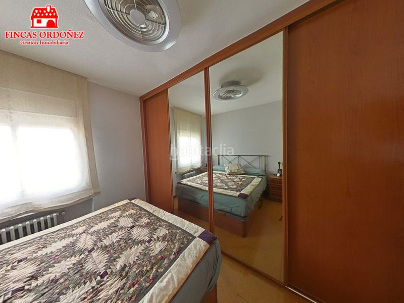 Foto b533fa00-fcb7-417d-a14a-04415664d952. Pis a Canyelles Barcelona