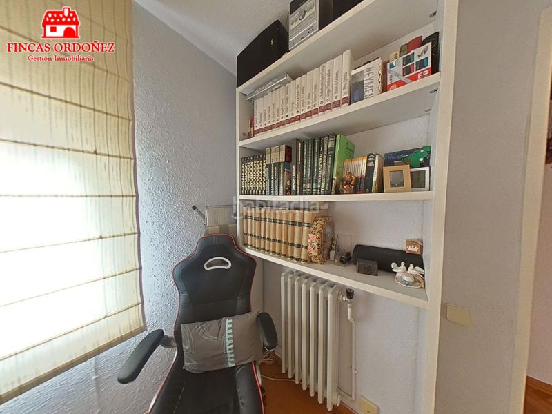 Foto c001010f-290a-4b8f-9de9-a10499a62a32. Pis a Canyelles Barcelona