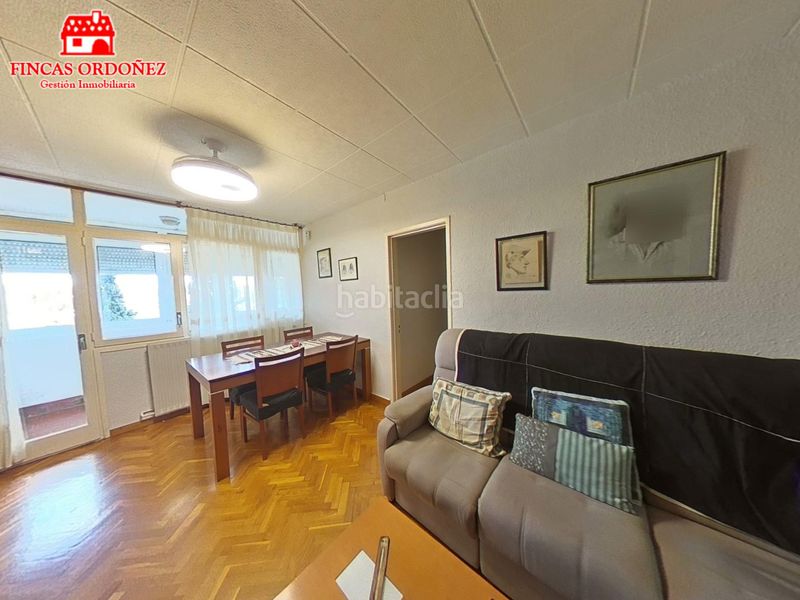 Foto c7f54394-ac06-4887-94f0-f1b02f8ddf39. Pis a Canyelles Barcelona