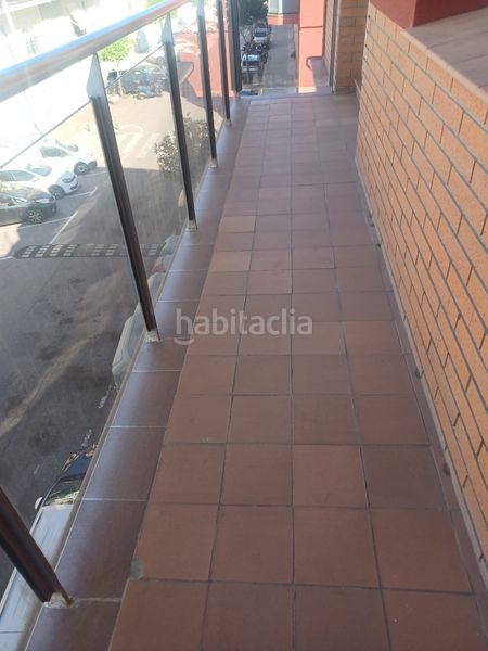 Foto 0d19cd09-e002-4498-9413-d2c26ae4dfd6. Àtic amb calefacció aparcament a Sant Andreu de la Barca