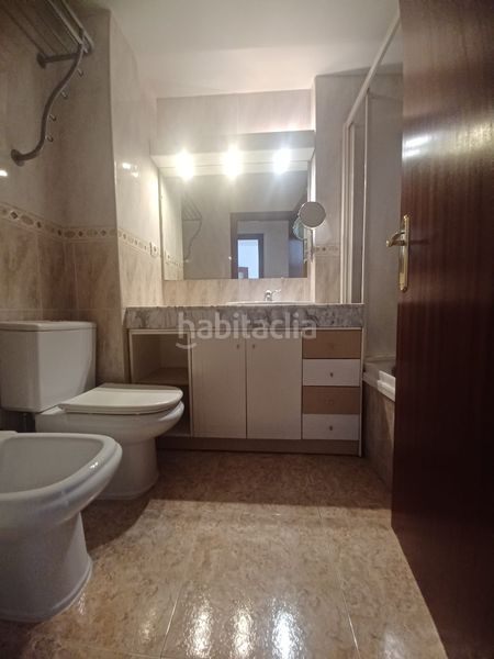 Foto e094bbab-5797-4a87-8897-980cda084621. Àtic amb calefacció aparcament a Sant Andreu de la Barca