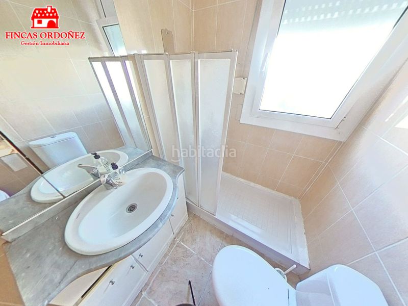 Foto 04ee24ff-b9dd-4462-a32b-55f446ddb48c. Casa amb calefacció aparcament piscina a Sant Andreu de la Barca