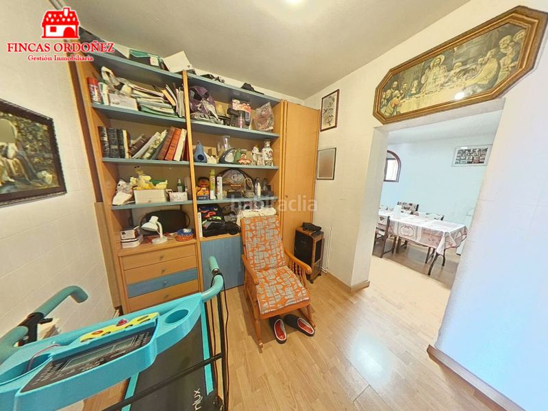 Foto 155ee8a0-4ea3-4b81-ac43-05ff3403e57b. Casa amb calefacció aparcament piscina a Sant Andreu de la Barca