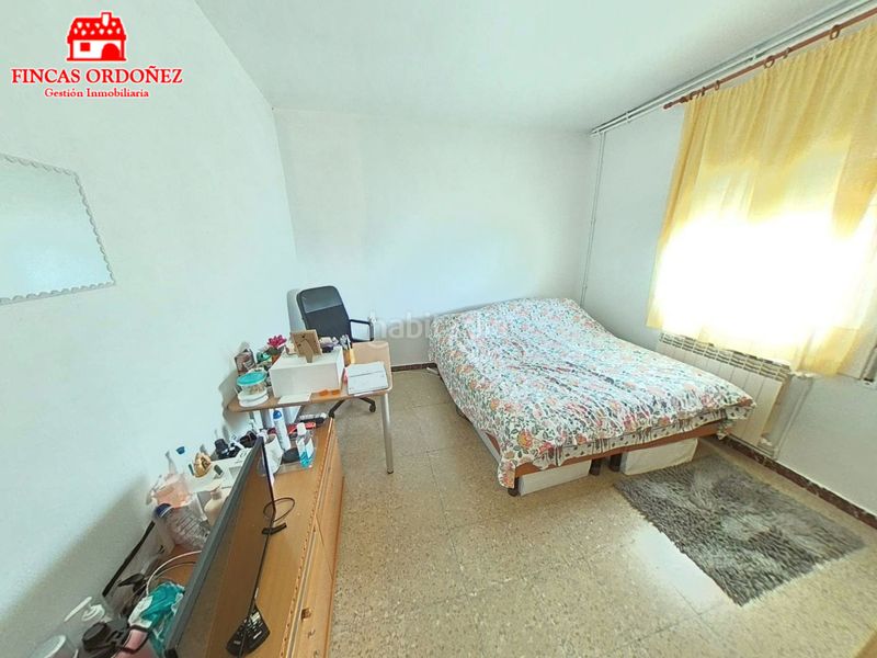 Foto 4e71992b-d015-4996-9fbc-f380d2cbccc3. Casa amb calefacció aparcament piscina a Sant Andreu de la Barca