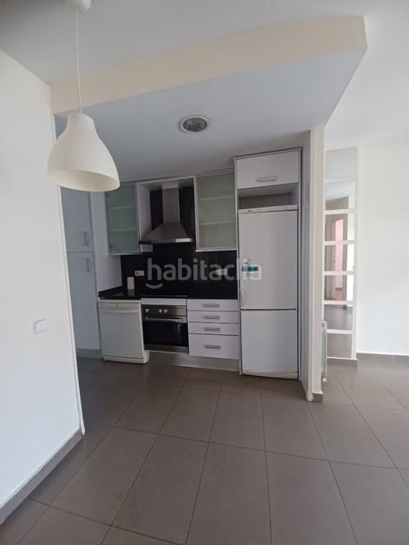 Foto 267e0fbf-f4f3-4823-aa4d-aa9f5b065854. Estudi amb calefacció a Martorell