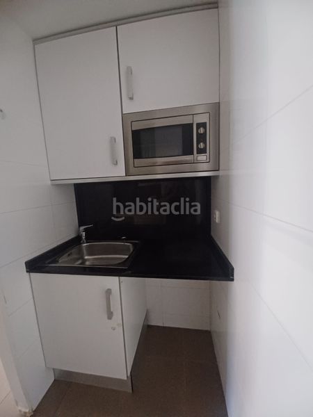 Foto da4d6d50-7cfa-46ba-9f85-cf42d9b188df. Estudi amb calefacció a Martorell