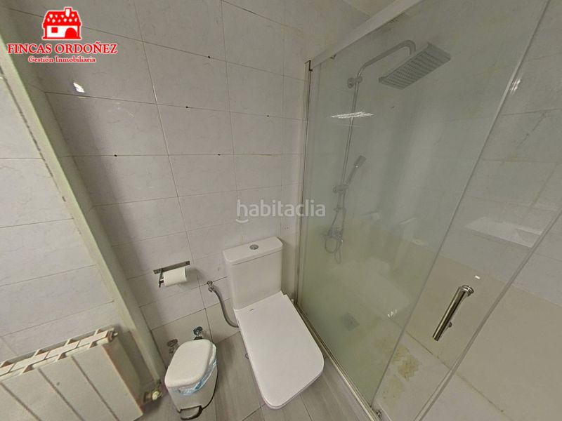 Foto d569e947-231f-45b4-91c8-3567022c4f7c. Pis amb calefacció aparcament piscina a Sant Andreu de la Barca