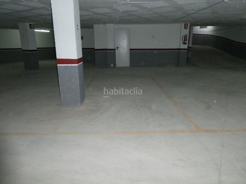 Foto 4f4fcbd1-3913-4b8f-b38c-6126d4268660. Parking coche en carrer de costa de carbonell 37 plaza de parking en Lloret de Mar