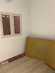 Etagenwohnung in Can Palet. Sotano que tiene 3 apartamentos para reformar en zona de can pal