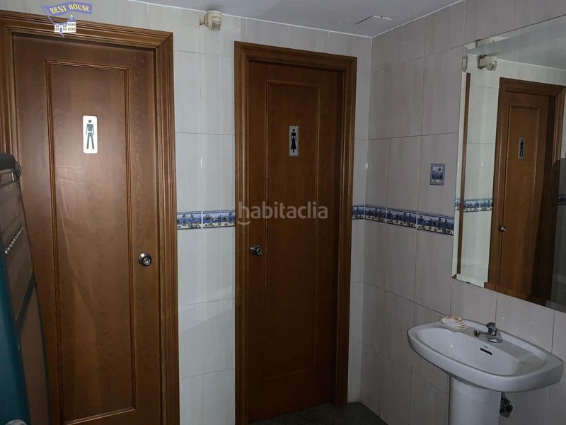 Foto 58f2ce9a-7732-4c7e-9484-8918ea16183d. Local comercial a Casc Antic Ripollet