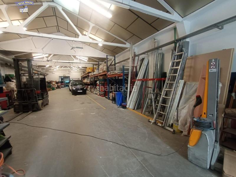 Foto e685dc3c-c98c-4a31-ad01-ca93afcbf9ab. Locale commerciale in Gràcia Sabadell