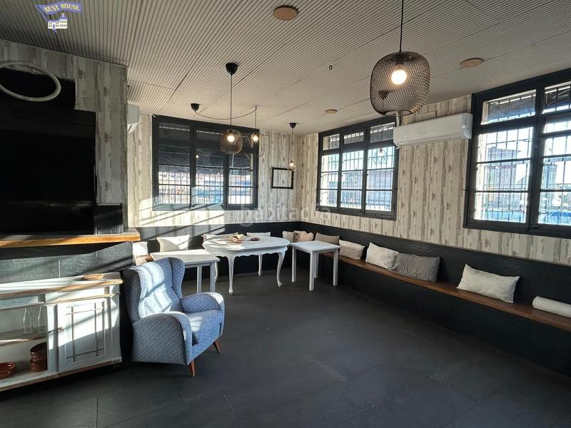 Foto 3188f145-f376-44cb-9a42-8192560aab84. Affitto locale commerciale in Gràcia Sabadell