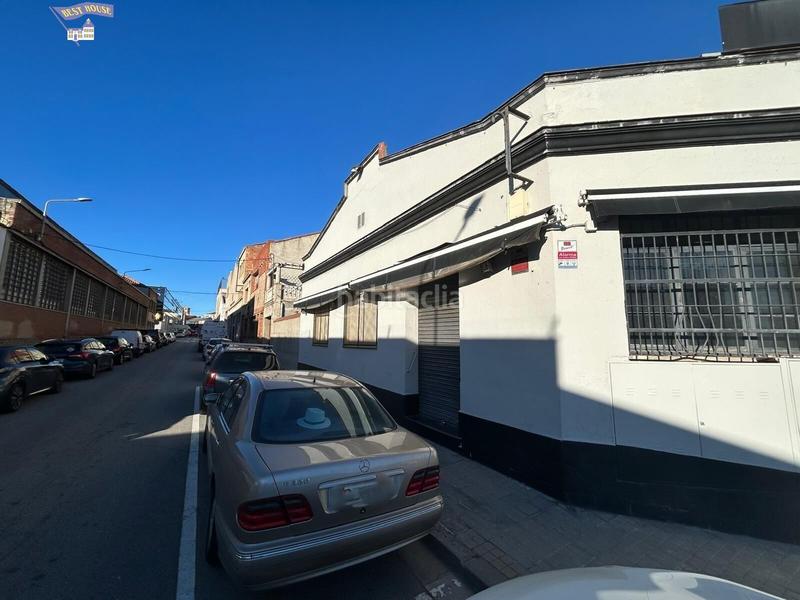 Foto 0632f2f5-aa52-4d1d-8f94-36c19f0f9132. Location local commercial dans Gràcia Sabadell