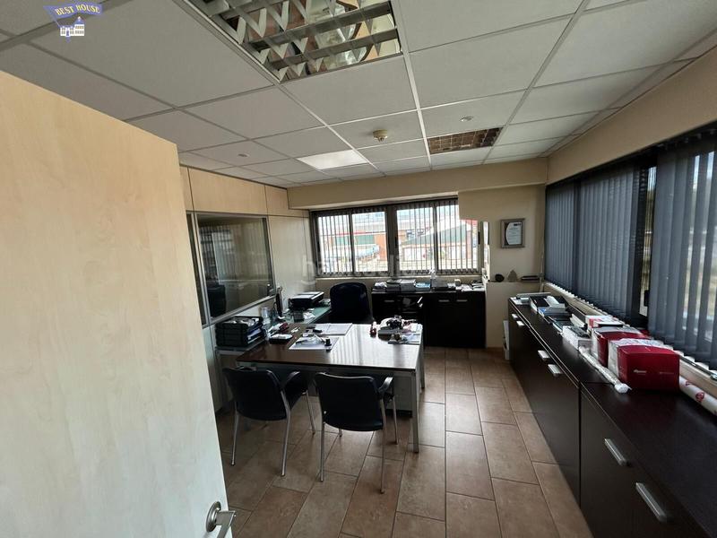 Foto 234acb5b-5ff2-45b4-9a84-65643c5eae15. Nau industrial a Mas Rampinyo - Montcada Nova - Carrerada Montcada i Reixac