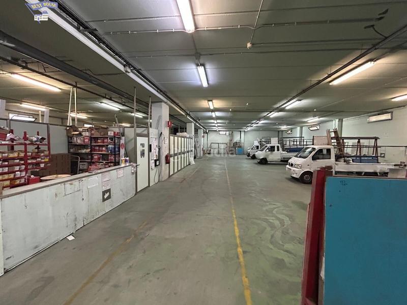 Foto 3d0c35ba-cfb9-4b22-adca-b704e6fbb428. Nau industrial a Mas Rampinyo - Montcada Nova - Carrerada Montcada i Reixac