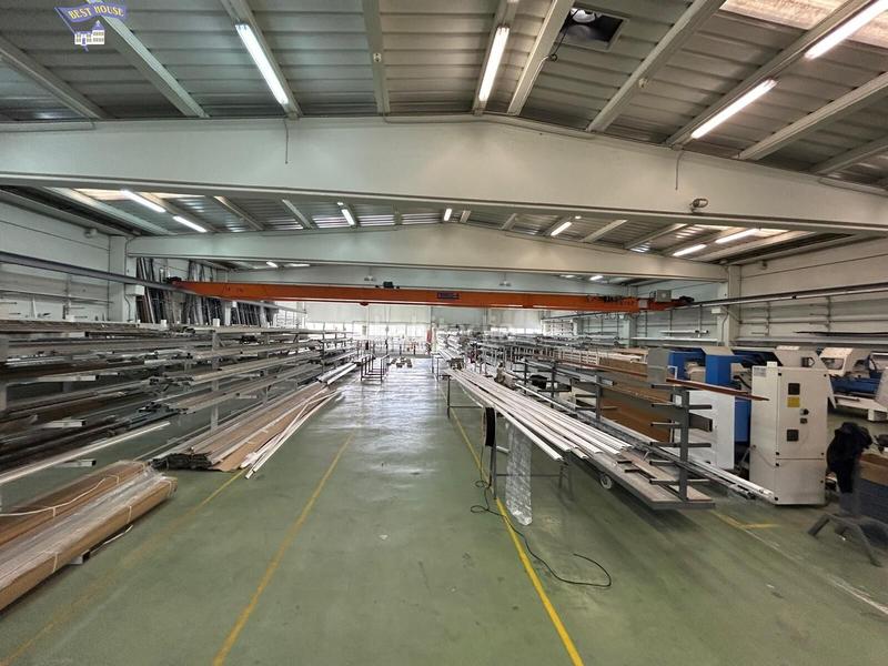 Foto 4fe41328-2449-44cf-9eee-5776860f64c7. Nau industrial a Mas Rampinyo - Montcada Nova - Carrerada Montcada i Reixac