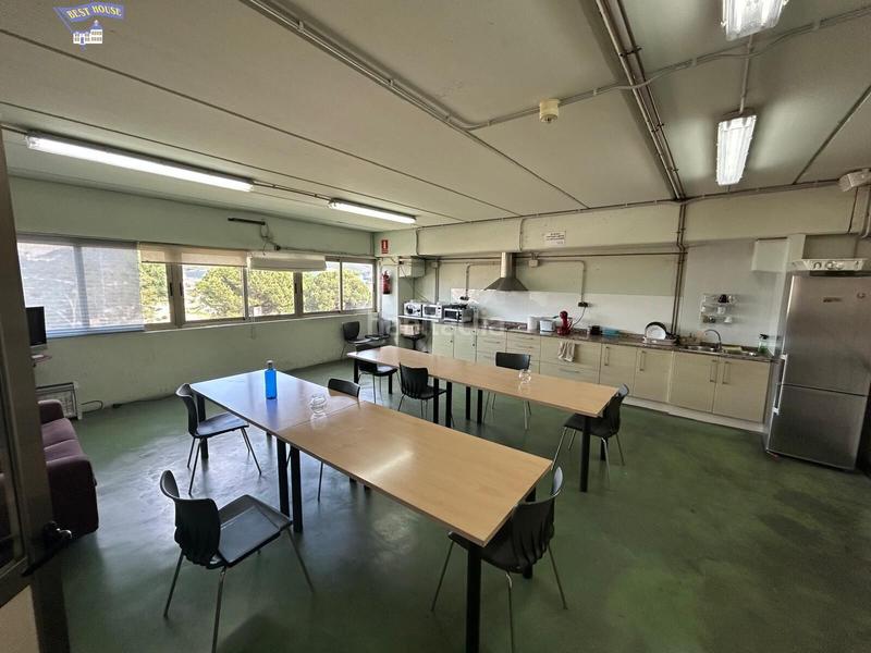 Foto b505cfdb-2da6-4ba3-bf97-d3cd1cf7211d. Nau industrial a Mas Rampinyo - Montcada Nova - Carrerada Montcada i Reixac