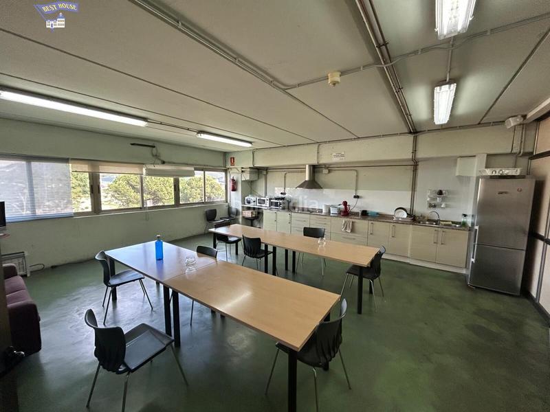 Foto b9a337a9-3f94-4aa4-b64a-8bce4897c117. Nau industrial a Mas Rampinyo - Montcada Nova - Carrerada Montcada i Reixac