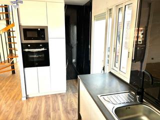 Appartement à Zona Nord. Amplio ático dúplex reformado en la serreta  rubí con espectacul