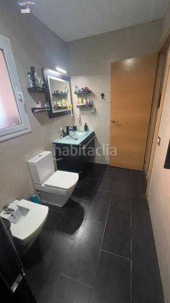 Foto fe239ef9-ef63-4be3-a6de-984db2892858. Maison jumelée dans Can Sant Joan Montcada i Reixac