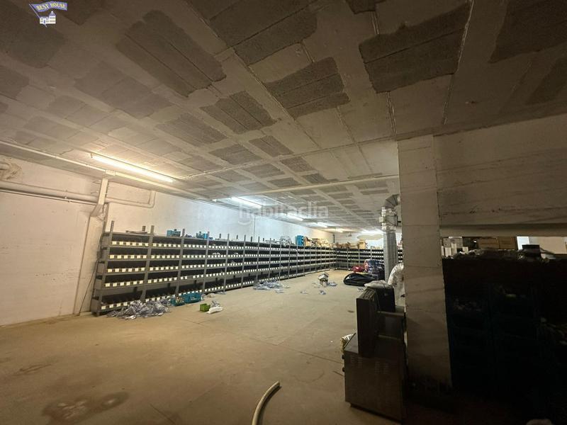 Foto b5c4d96a-8b19-4143-bc89-af67d79f8ffd. Local comercial a Centre-Cordelles Cerdanyola del Vallès