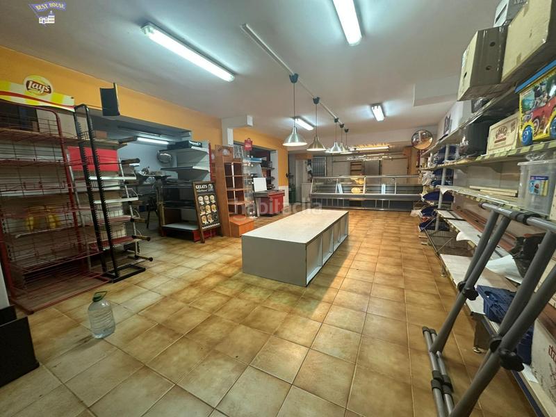 Foto b2da6b71-add4-4bf4-a9e8-dc6f46ff8908. Locale commerciale in Ajuntament-Maragall Ripollet