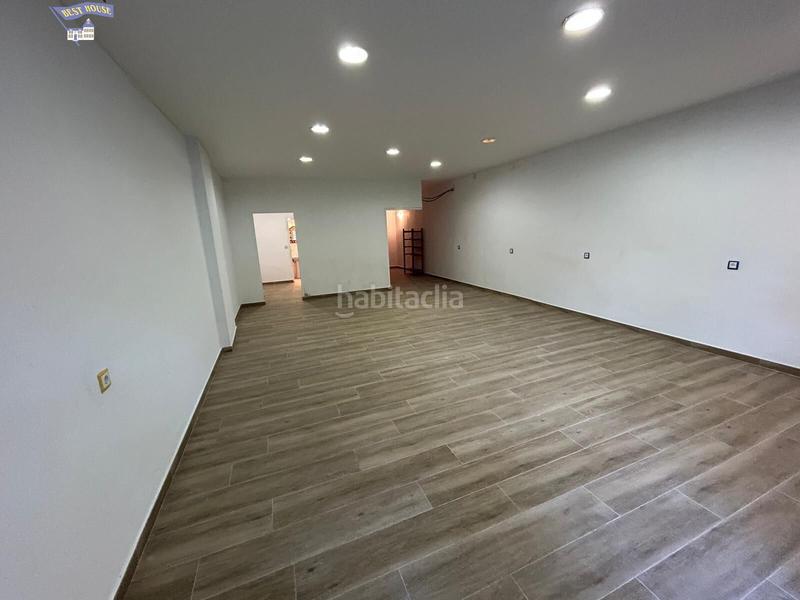 Foto a829987d-ffc5-4af5-9155-217efb7a01d4. Business premise in Ajuntament-Maragall Ripollet