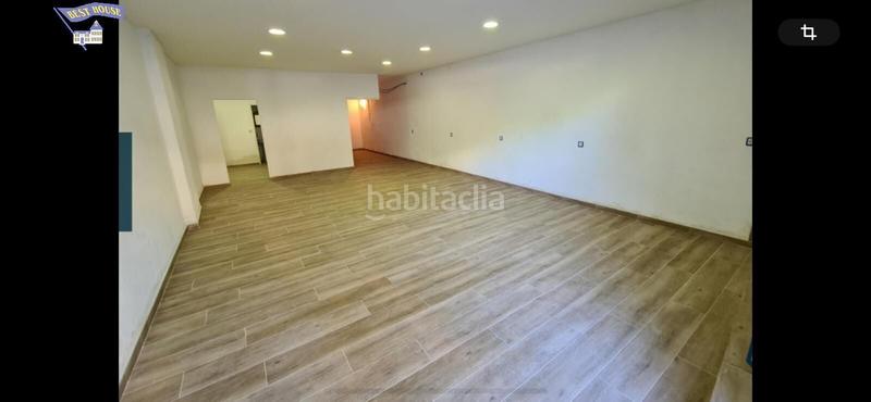 Foto ff6df4fb-94c2-4e03-a804-c6a6bc88c473. Business premise in Ajuntament-Maragall Ripollet