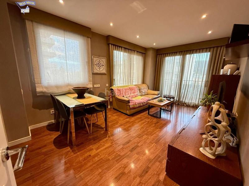 Foto d22c2f1a-9e3e-4fc6-9ddc-3104764ed0e1. Pis amb calefacció aparcament piscina a Mas Rampinyo - Montcada Nova - Carrerada Montcada i Reixac