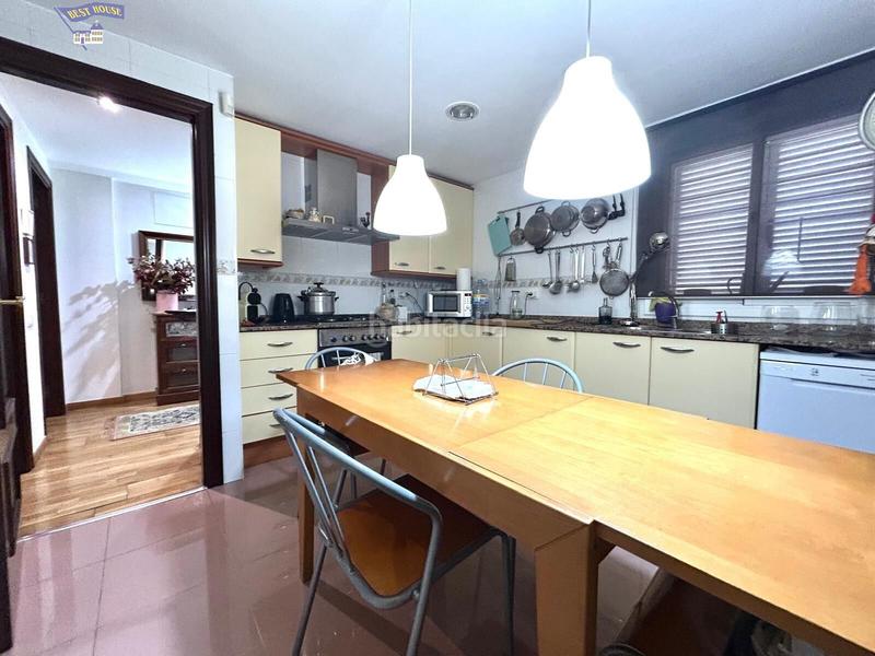 Foto 4b993bbe-1f42-4542-98e7-4bc02abbe756. Casa a schiera con riscaldamento parcheggio in Ca n´Oriol Rubí