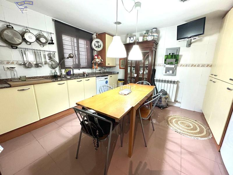 Foto 5392cec8-b61b-4a5c-b392-27ed4709ed88. Casa a schiera con riscaldamento parcheggio in Ca n´Oriol Rubí