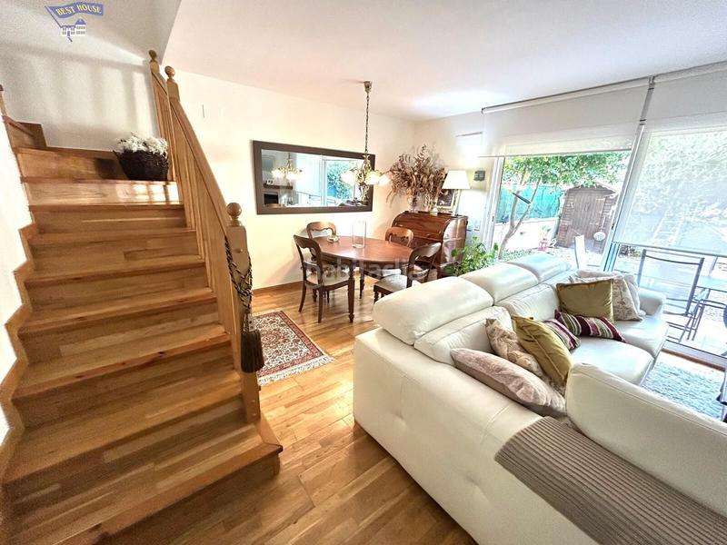 Foto 99275b40-d13e-4b61-a5c5-81cad2c4110c. Casa a schiera con riscaldamento parcheggio in Ca n´Oriol Rubí