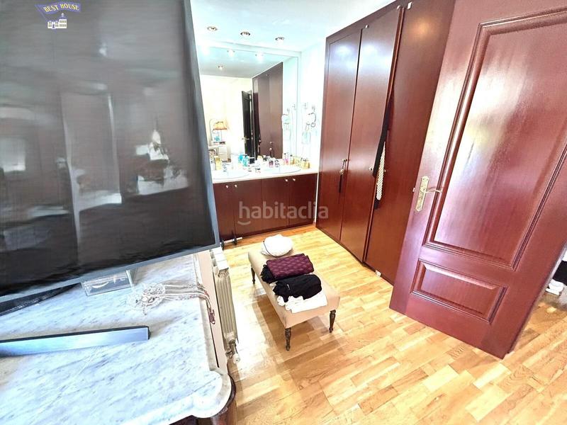 Foto acf19dcb-3594-4692-9c25-36797a63c456. Casa a schiera con riscaldamento parcheggio in Ca n´Oriol Rubí