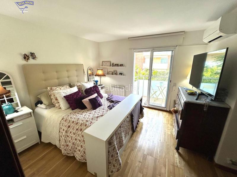 Foto e0ff8826-f320-4cb7-9b6b-2711f518de0f. Casa a schiera con riscaldamento parcheggio in Ca n´Oriol Rubí