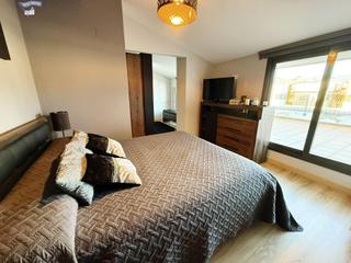 Dúplex a Llinars del Vallès. Exclusivo dúplex en llinars del vallès con amplia terraza y vist