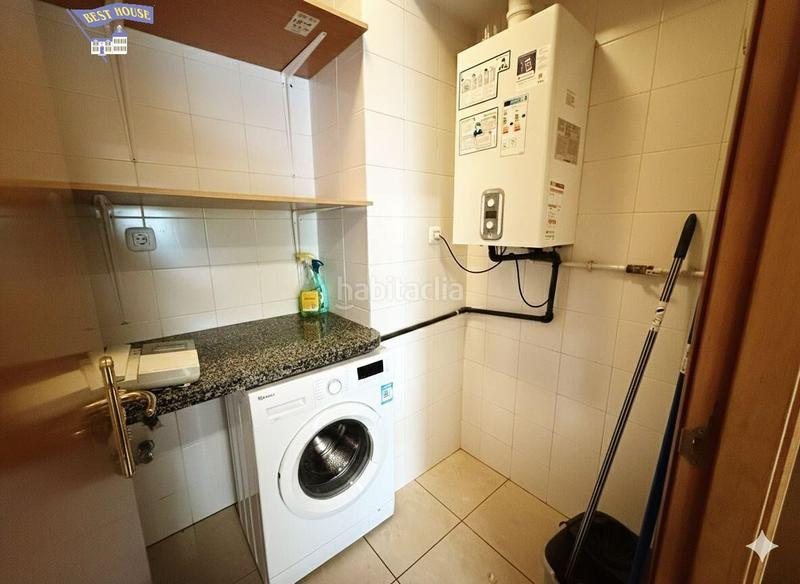 Foto df0043c8-561e-4f75-a3fc-5596a891ffed. Pis amb calefacció aparcament a Centre Sabadell