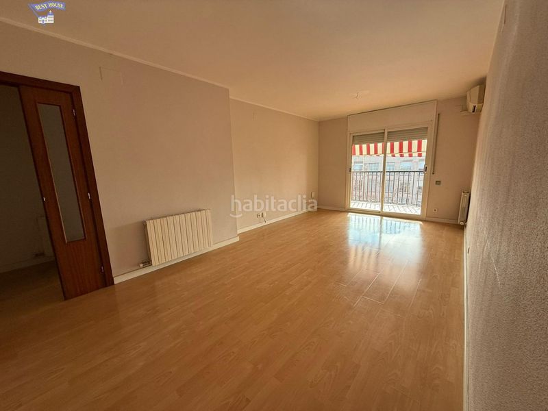 Foto 28c44342-8bc9-4f74-b5b6-1ba33b90dae4. Pis amb calefacció aparcament a Tres Torres Granollers