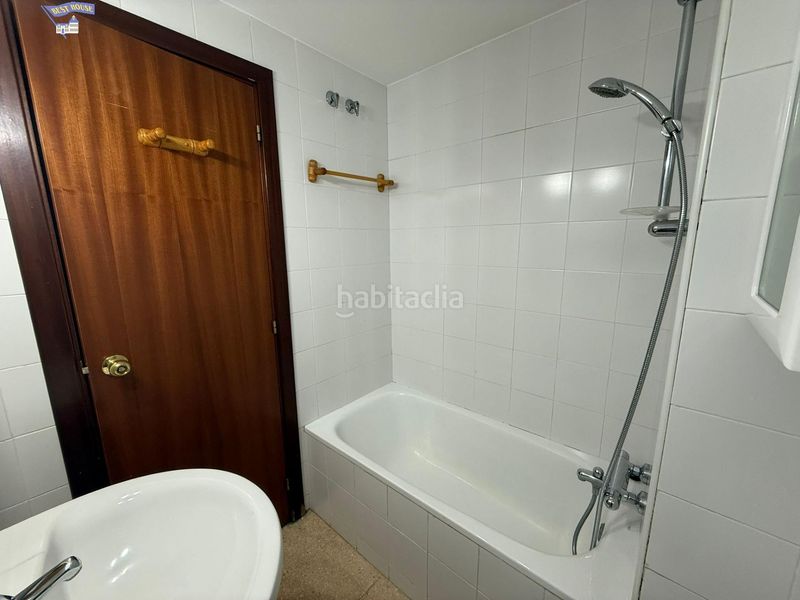 Foto 523f0525-159b-4dde-af5f-16cc8b7f7d9e. Pis amb calefacció aparcament a Tres Torres Granollers