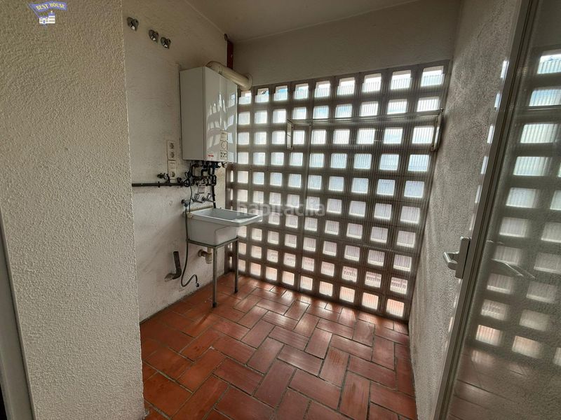 Foto db425869-93af-4bd7-82a2-8da0e10de056. Pis amb calefacció aparcament a Tres Torres Granollers