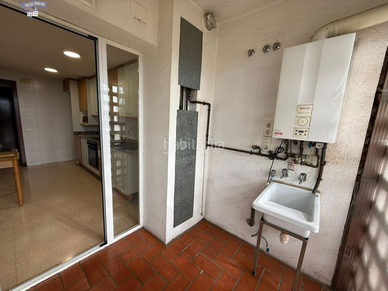 Foto f745ddce-cc89-40ea-938d-6ff82edd1206. Pis amb calefacció aparcament a Tres Torres Granollers