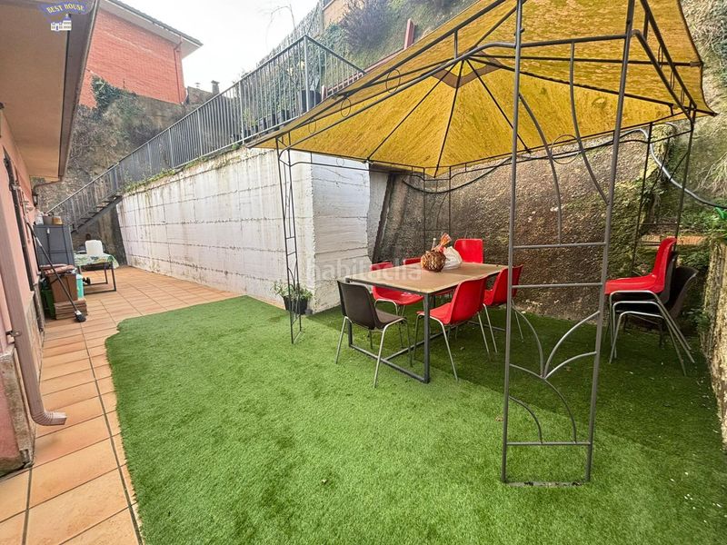 Foto afb7e9f5-8147-4c14-b742-1f77efdcf742. Casa amb aparcament piscina a Caldes de Montbui