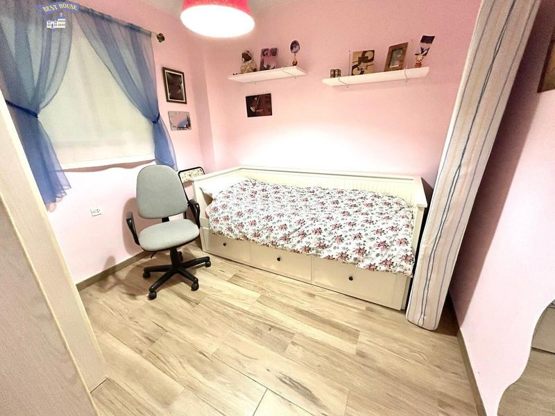 Foto 2ec1d70c-4606-4001-959e-16684a964ece. Casa amb calefacció aparcament a Ca n'Aurell Terrassa