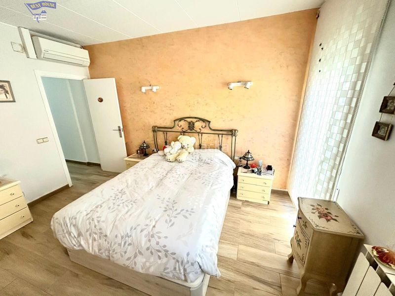 Foto 724b1930-44b2-4b5e-9377-77c79d4b0022. Casa amb calefacció aparcament a Ca n'Aurell Terrassa