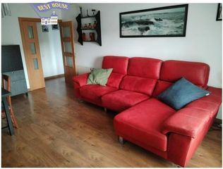 Pis a Can Rull. Exclusivo piso reformado con parking junto al parc catalunya  sa