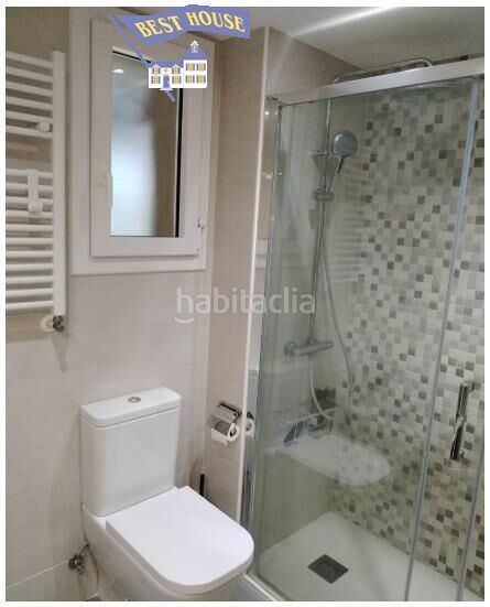 Foto 6052fe70-6ff2-4410-ac00-ca0318df2394. Pis amb calefacció aparcament a Can Rull Sabadell