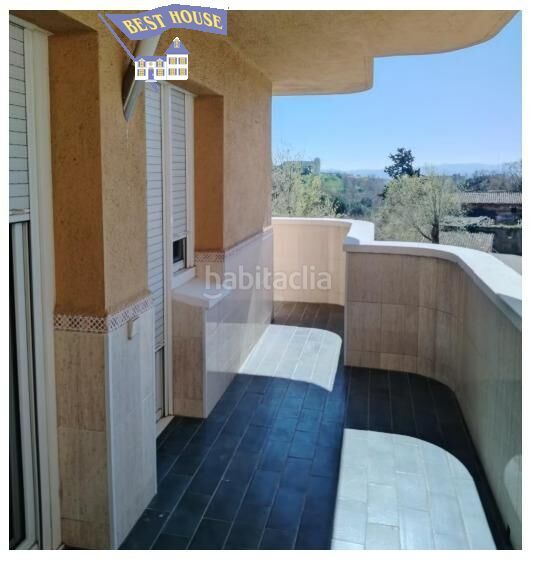 Foto e5981ba5-abf9-406b-ab71-172cecd61c3a. Pis amb calefacció aparcament a Can Rull Sabadell