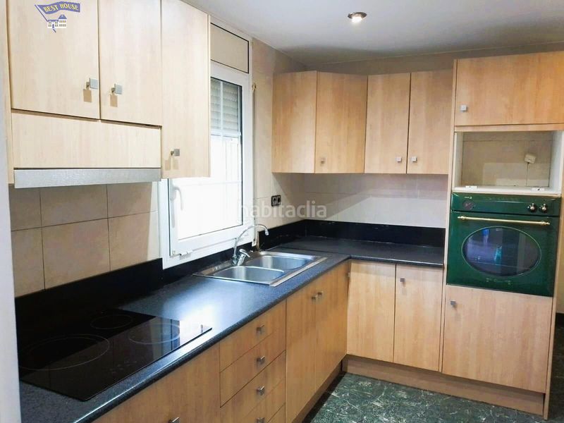 Foto 0a967c65-e3db-493d-bf77-3291f73699c5. Casa amb calefacció aparcament a Sallent