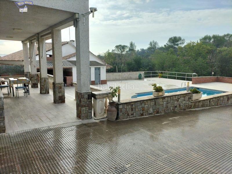 Foto a0b00bea-b579-48c1-98b2-05c0fb6d8a5d. Casa amb calefacció aparcament piscina a Lliçà d´Amunt