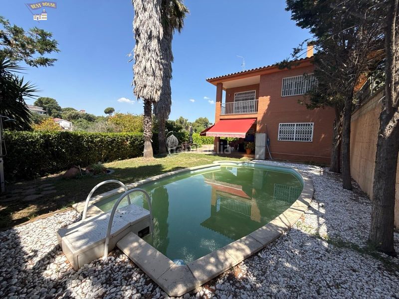 Foto 0f8ffd2f-9b72-4657-925b-752399930359. Casa amb calefacció aparcament piscina a Caldes de Montbui